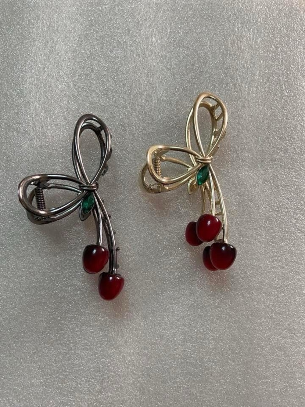 Vintage-Inspired Cherry Bow Clip-